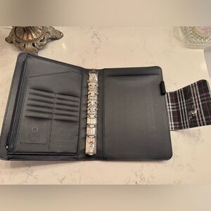⭐️Franklin Covey Burberry Style 365 Planner Binder Magnetic Closure Black